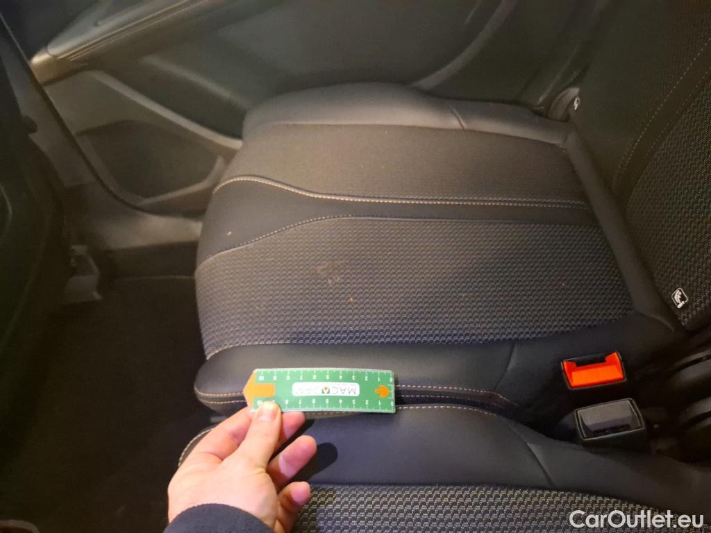  Peugeot  5008  GT 1.5 HDi 130CV BVA8 7 Sieges E6d #31