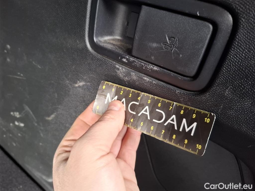  Peugeot  3008  II Allure Pack 1.5 HDi 130CV BVA8 E6d #63