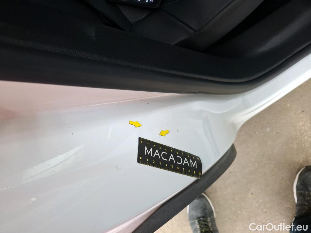  Peugeot  3008  II Allure Pack 1.5 HDi 130CV BVA8 E6d #81