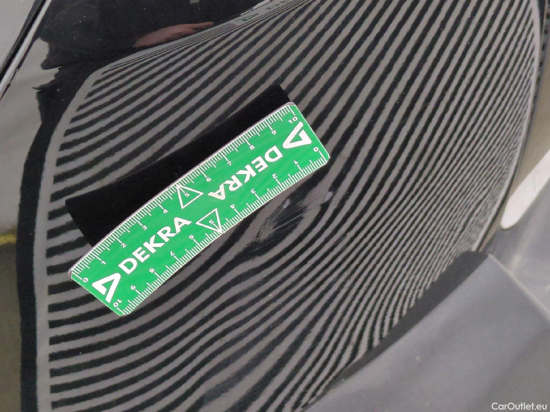  Peugeot  5008  Allure Pack 1.5 HDi 130CV BVA8 7 Sieges E6d #51