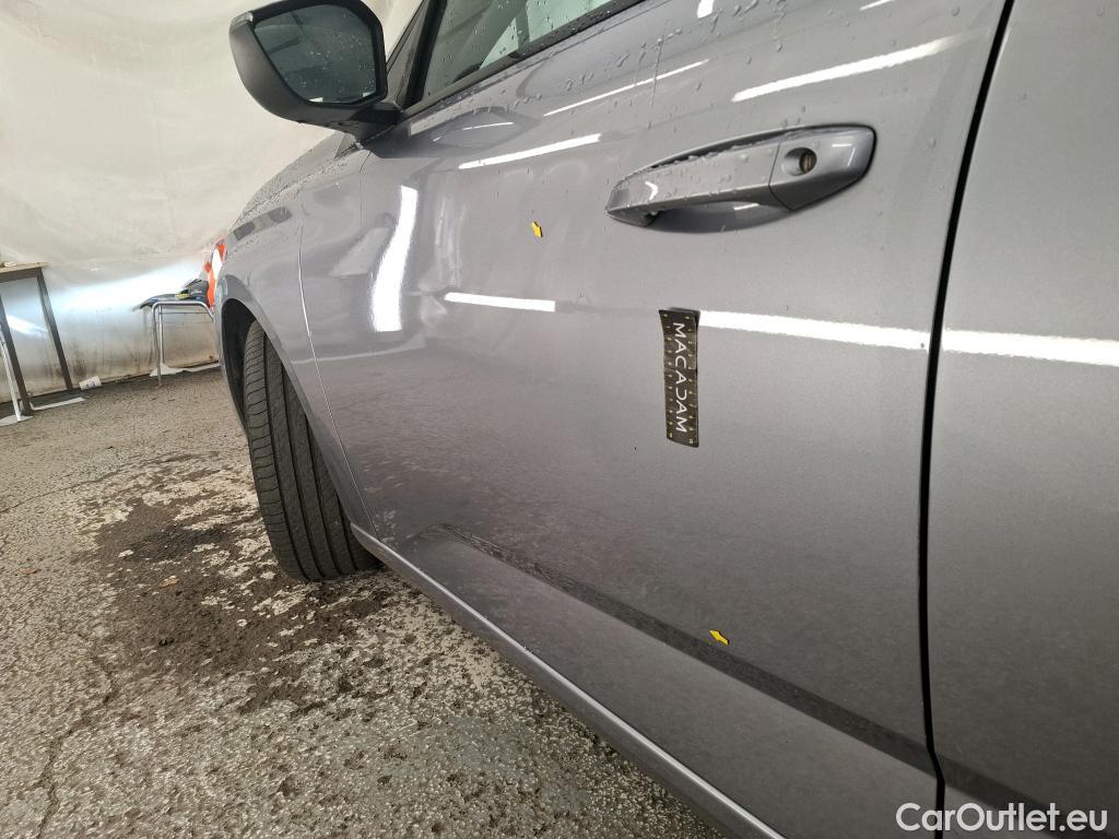  Peugeot  308  Allure 1.5 HDi 130CV BVA8 E6d #1