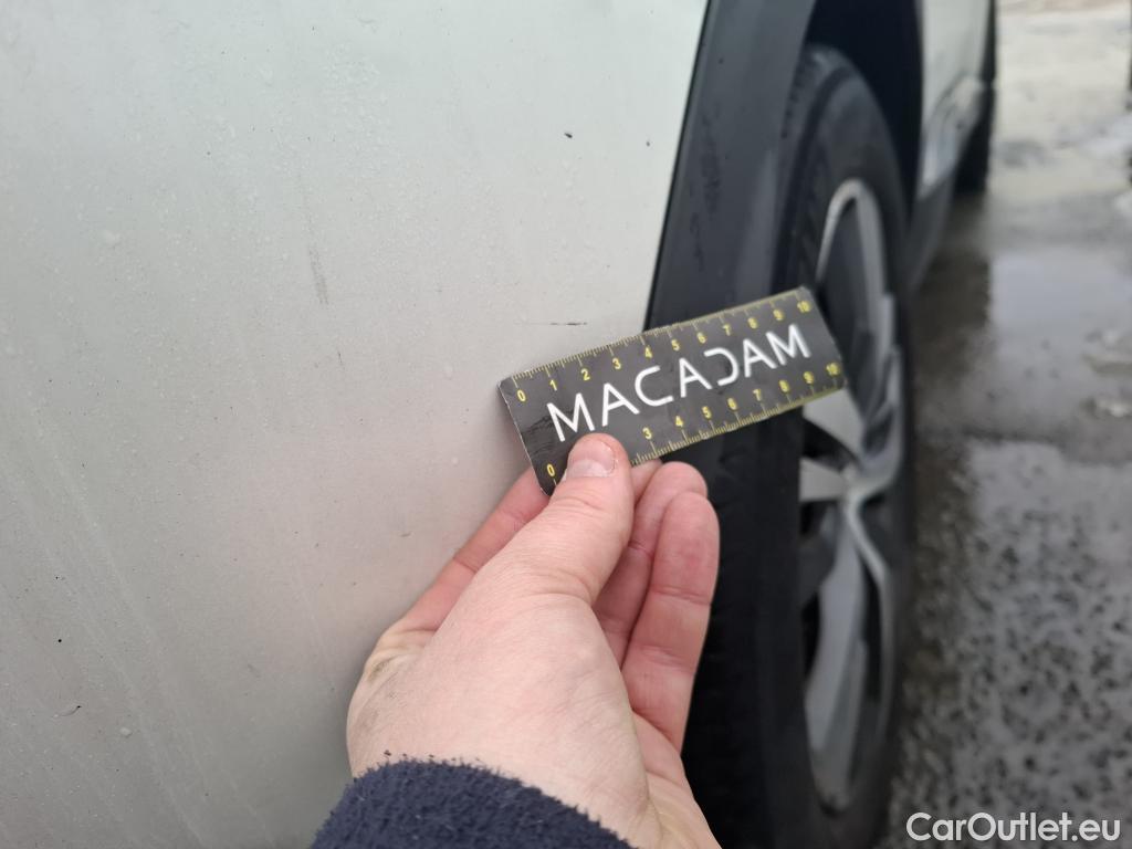  Peugeot  3008  II Allure Pack 1.5 HDi 130CV BVA8 E6d #37