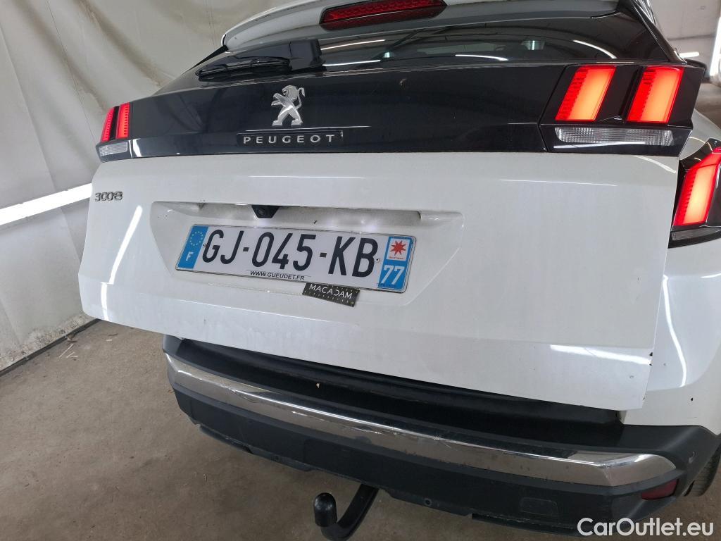  Peugeot  3008  II Allure Pack 1.5 HDi 130CV BVA8 E6d #1