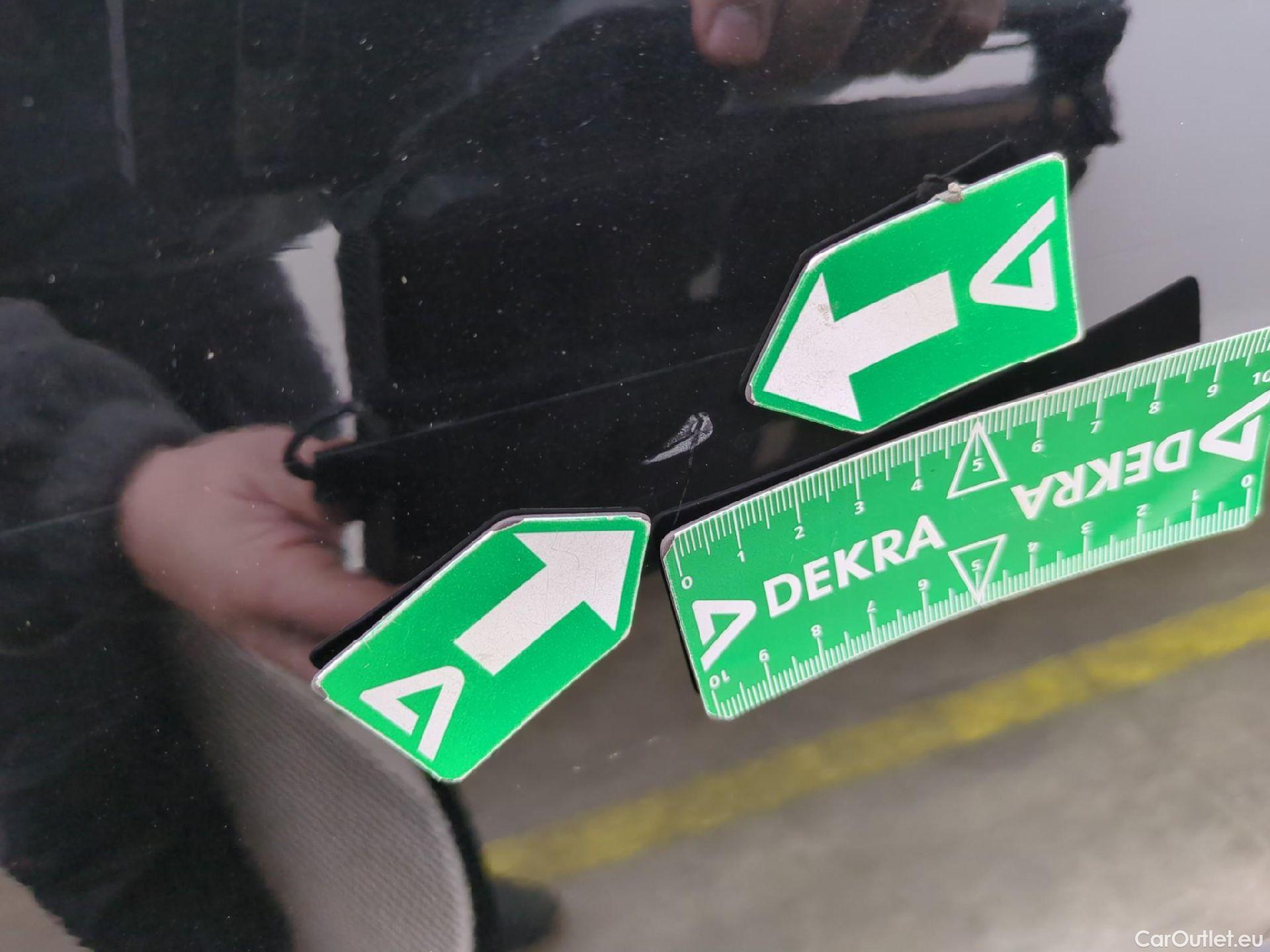  Peugeot  5008  Allure Pack 1.5 HDi 130CV BVA8 7 Sieges E6d #22