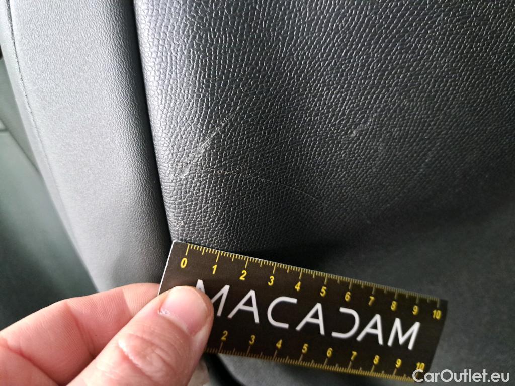  Peugeot  3008  Allure Pack 1.5 HDi 130CV BVA8 E6d #43