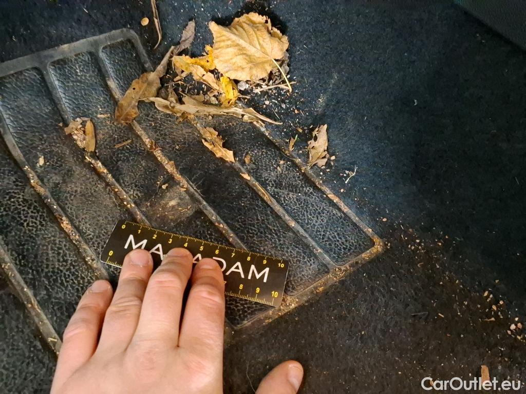  Renault  Megane  IV Berline 5pt. Business 1.5 dCi 115CV BVM6 E6dT #3