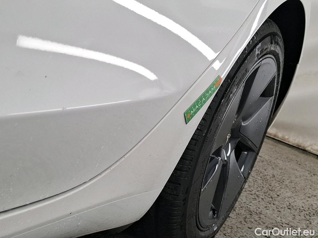  Tesla  Model 3 TESLA  / 2018 / 4P / Berline Grande Autonomie Dual Motor AWD #8