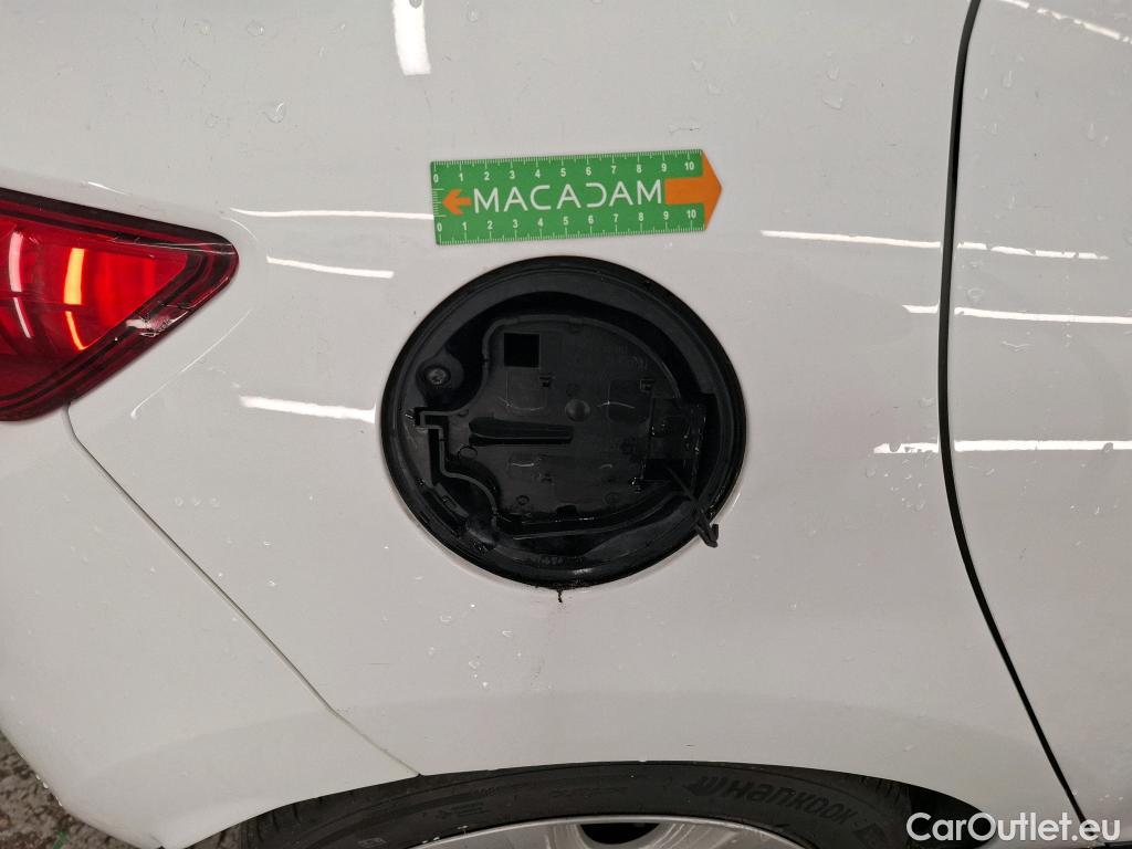  Renault  Clio  IV Zen 1.5 dCi 90CV BVM5 E5 #29