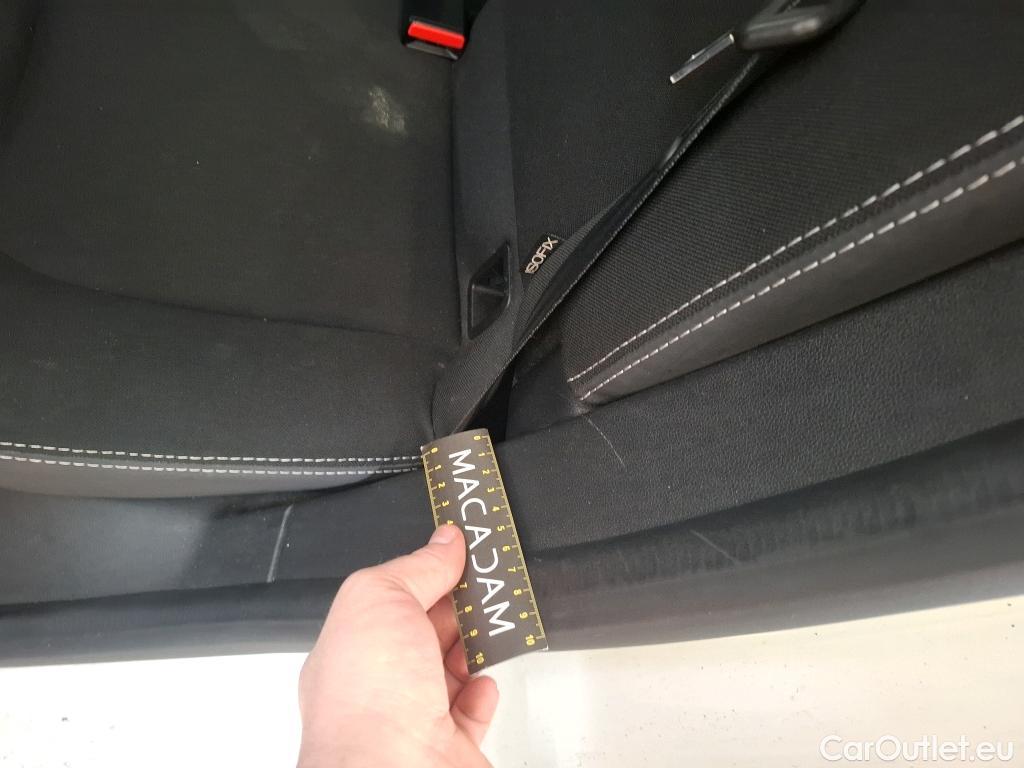  Renault  Clio  IV Business 0.9 TCe 90CV BVM5 E6 #9