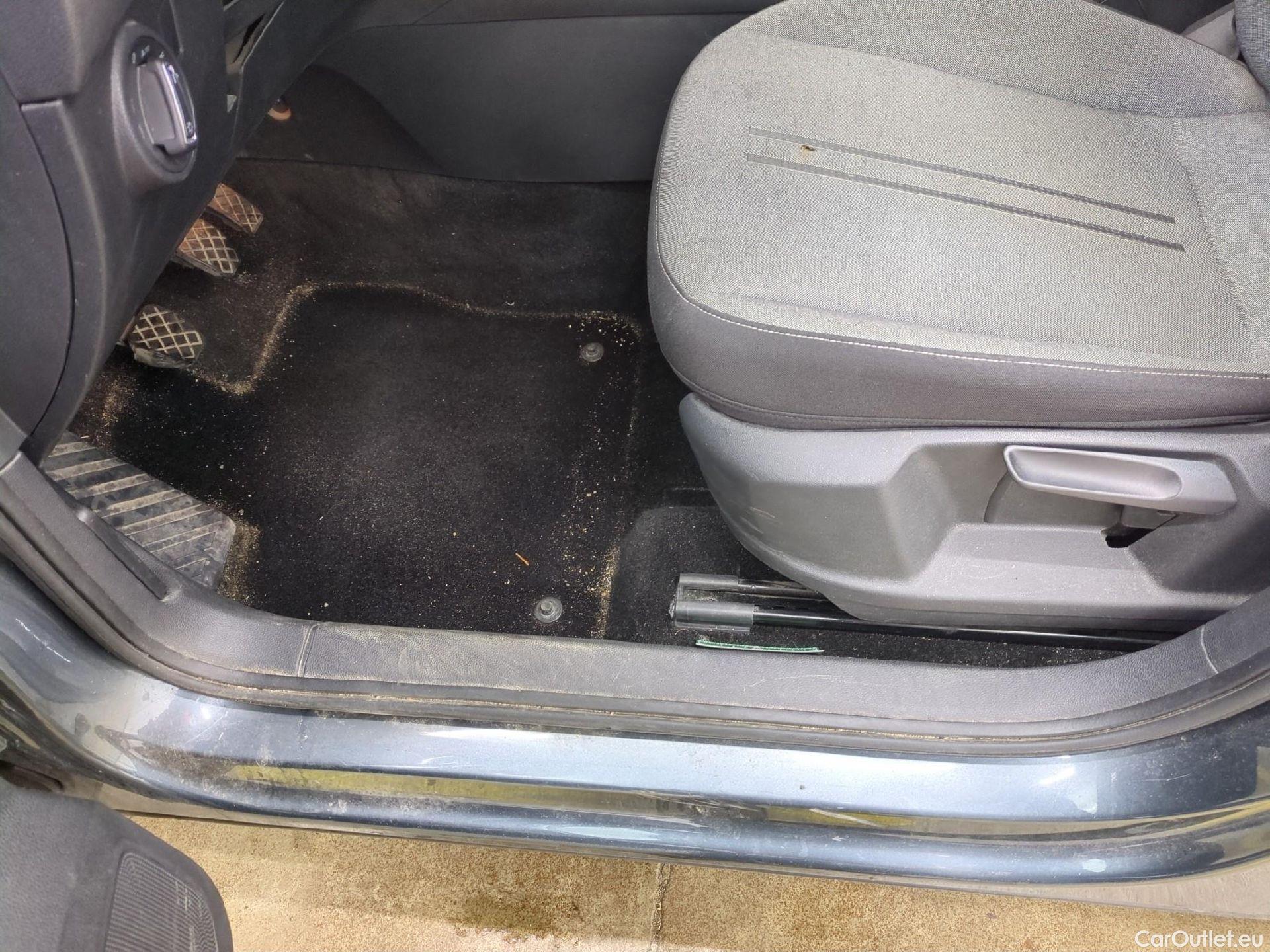  Seat  ATECA SEAT  / 2020 / 5P / SUV 1.0 TSI 115 S&S Style Business #4