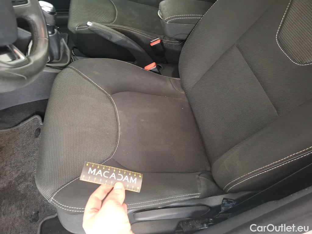  Renault  Clio  IV Business 0.9 TCe 90CV BVM5 E6 #45