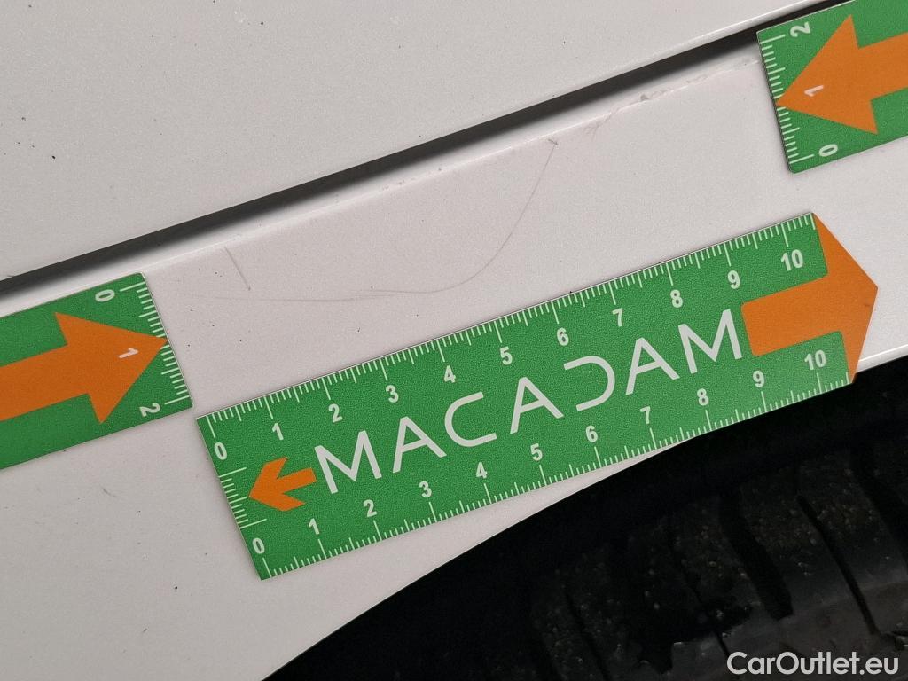  Tesla  Model 3 TESLA  / 2018 / 4P / Berline Grande Autonomie Dual Motor AWD #9