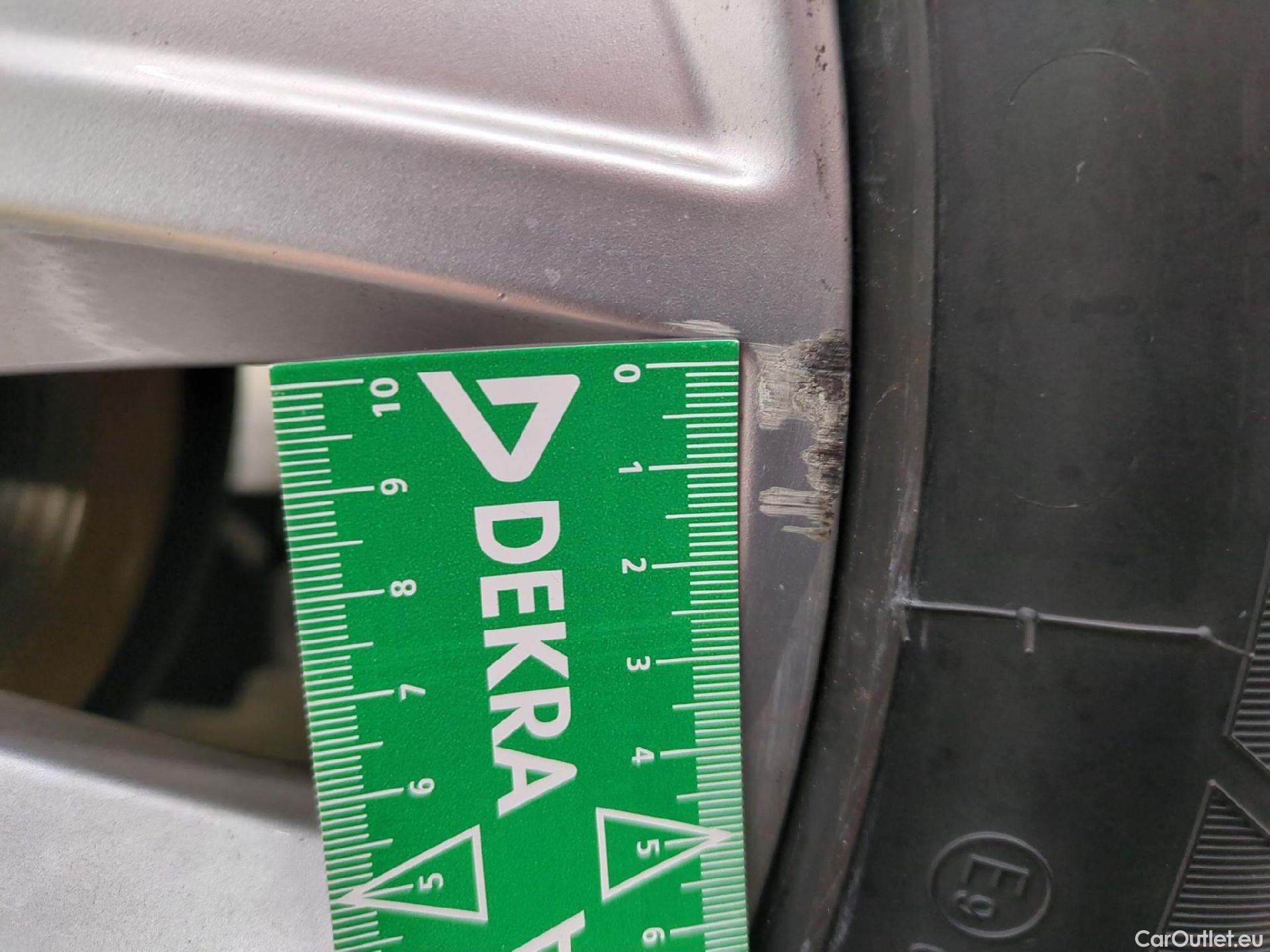  Seat  ATECA SEAT  / 2020 / 5P / SUV 1.0 TSI 115 S&S Style Business #44