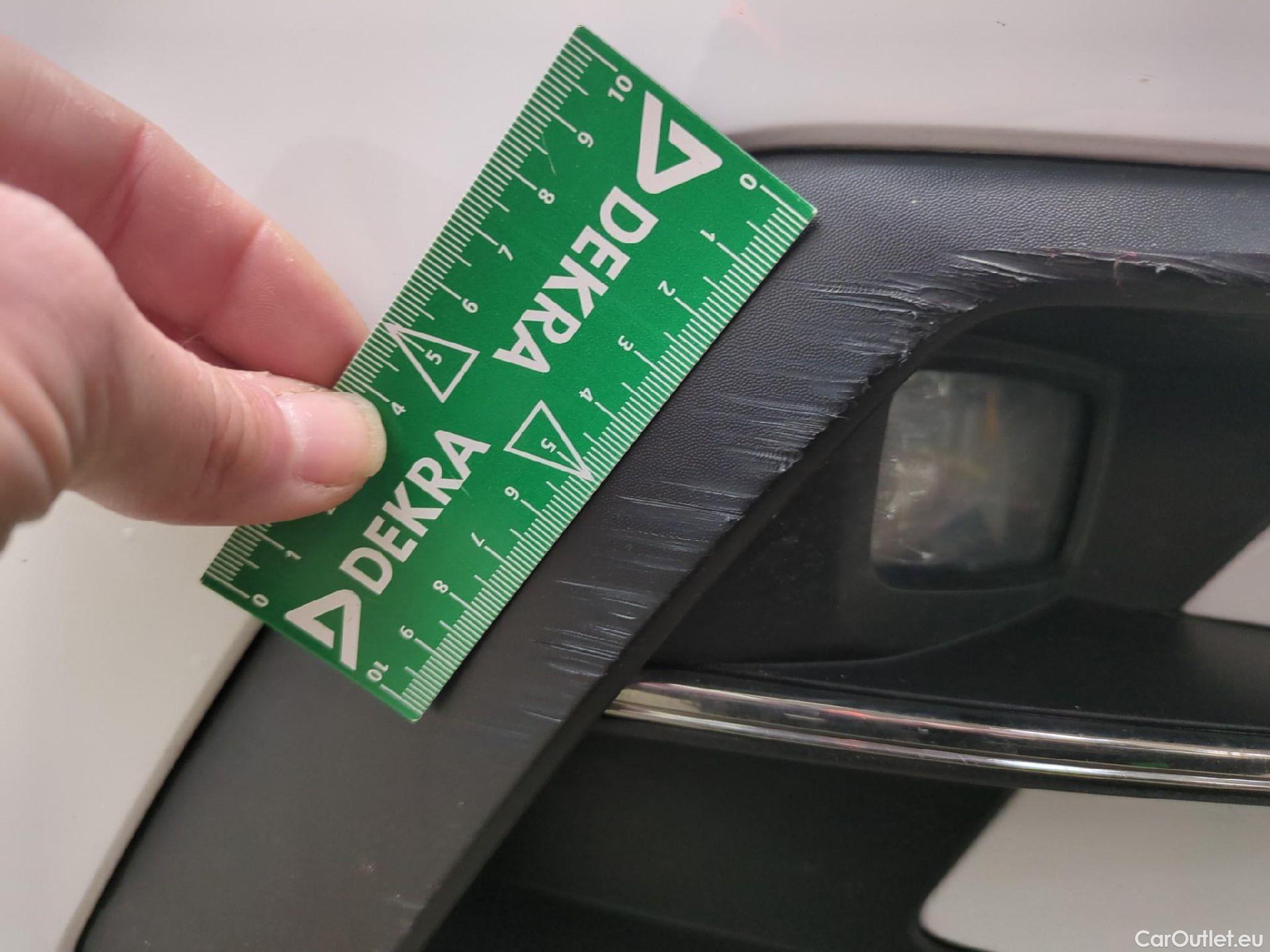  Renault  Megane  IV Berline 5pt. Business 1.3 TCe 115CV BVM6 E6d #8