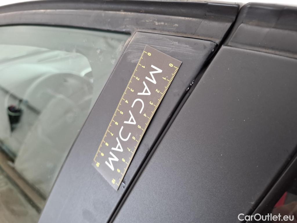  Renault  Clio  IV Business 0.9 TCe 90CV BVM5 E6 #51