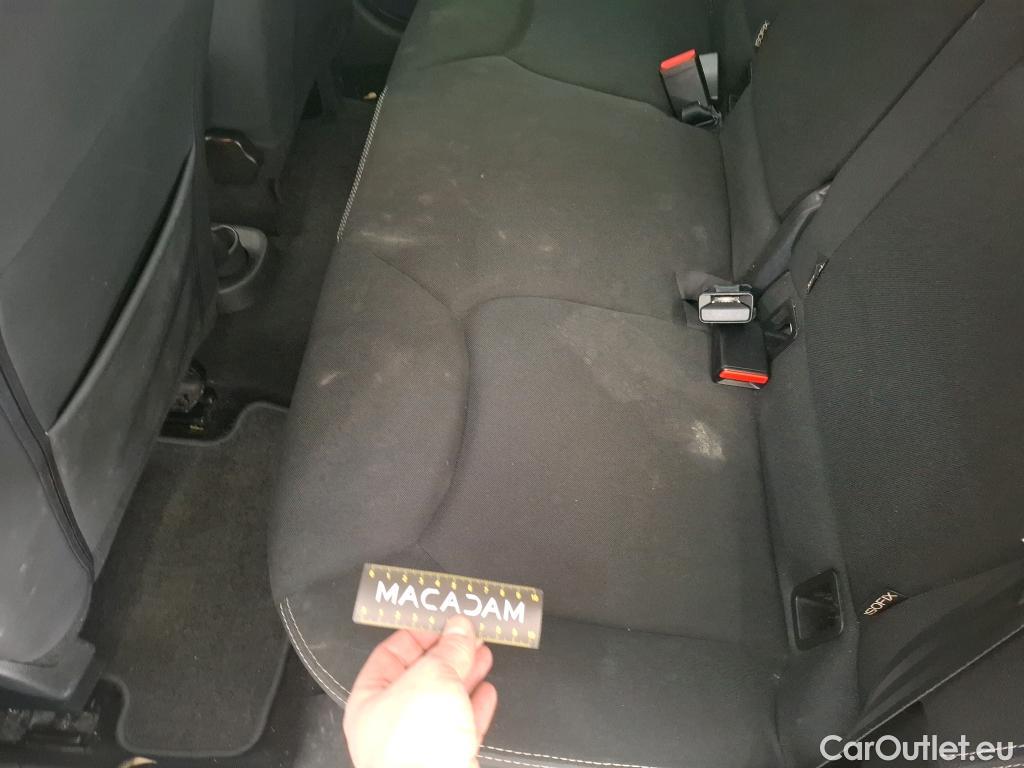  Renault  Clio  IV Business 0.9 TCe 90CV BVM5 E6 #44