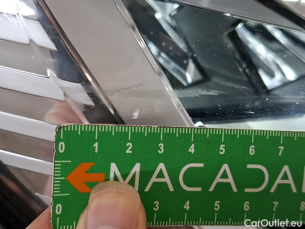  Renault  Captur RENAULT  / 2019 / 5P / SUV Business TCe 140 EDC FAP -21 #10