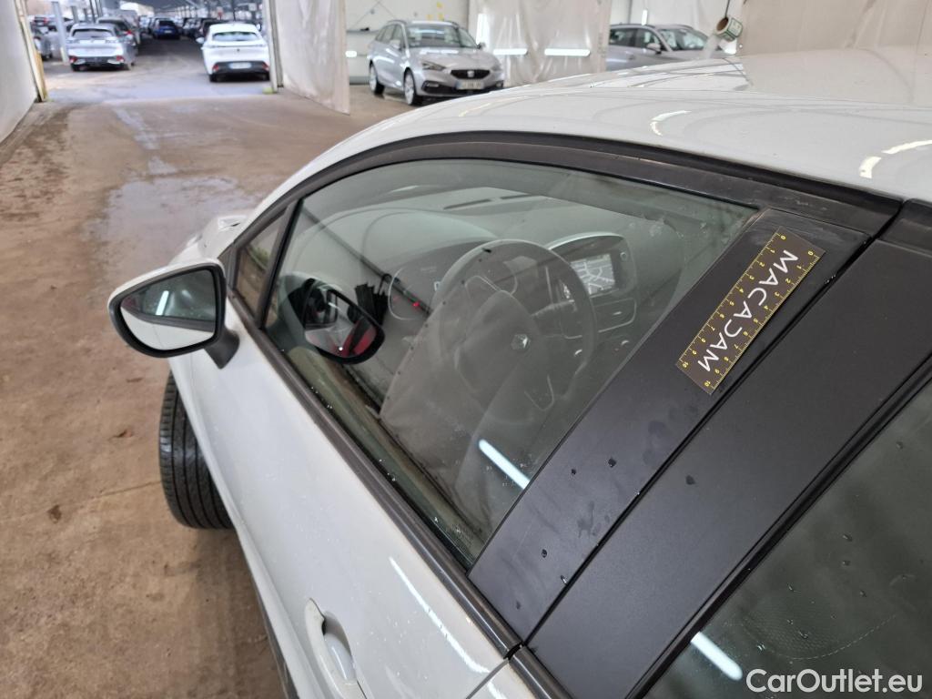  Renault  Clio  IV Business 0.9 TCe 90CV BVM5 E6 #53