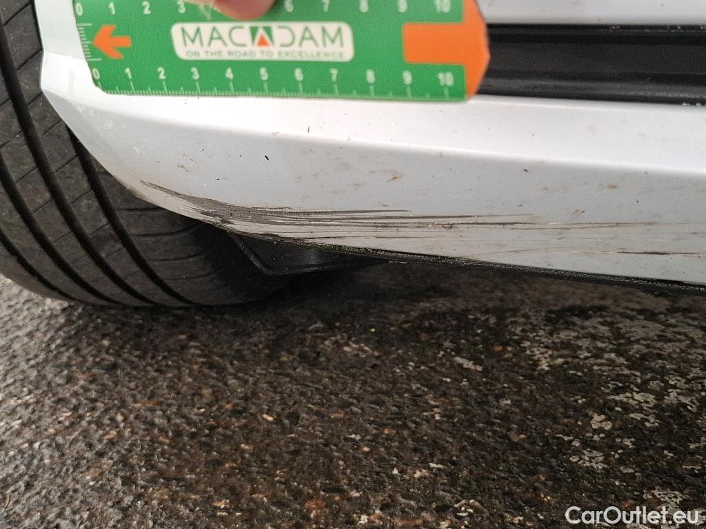  Volkswagen  Golf  VII Berline Confortline Business BMT 1.6 TDI 115CV BVA7 E6 #4