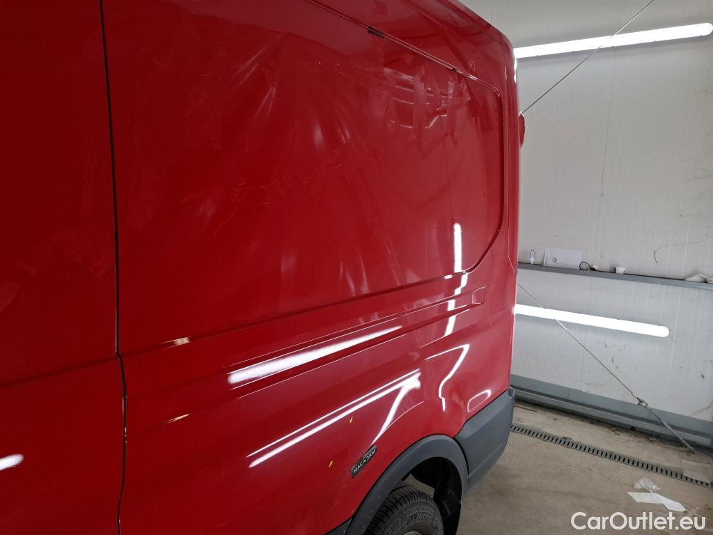  Ford  Transit FORD  / 2019 / 4P / Fourgon tôlé 2.0 ECOB 130PS 350 L3H2 FWD AMBIENTE #3