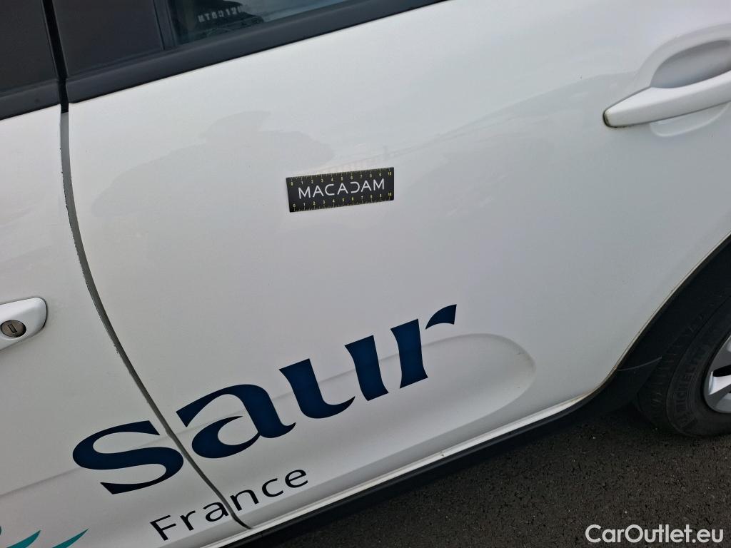  Citroen  C3  Société Feel 1.5 BlueHDI 100CV BVM5 E6dT #50