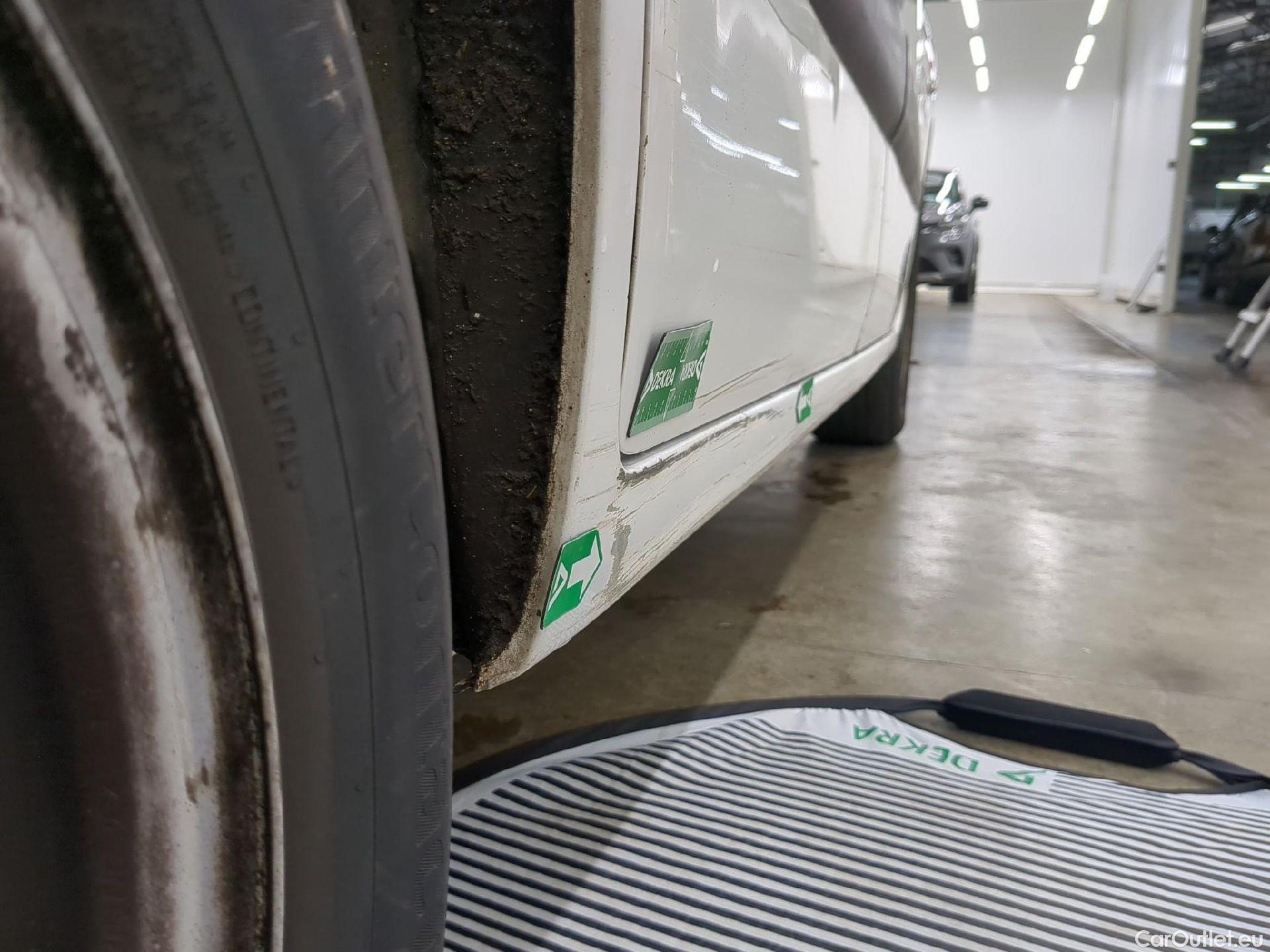  Citroen  Berlingo  Fourgon Club L1 (Court) 1.6 BlueHDi 100CV BVM5 E6 #20