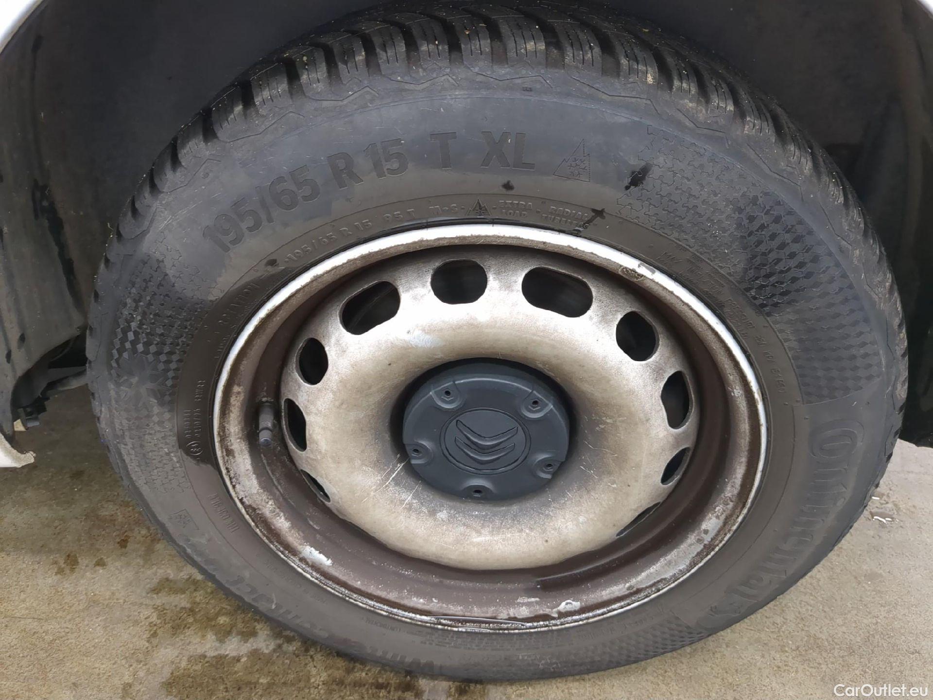  Citroen  Berlingo  Fourgon Club L1 (Court) 1.6 BlueHDi 100CV BVM5 E6 #15