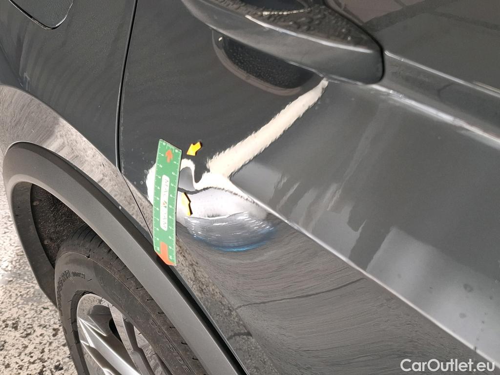  Volkswagen  Tiguan VOLKSWAGEN  / 2020 / 5P / SUV 2.0 TDI 150 DSG7 R-Line #9