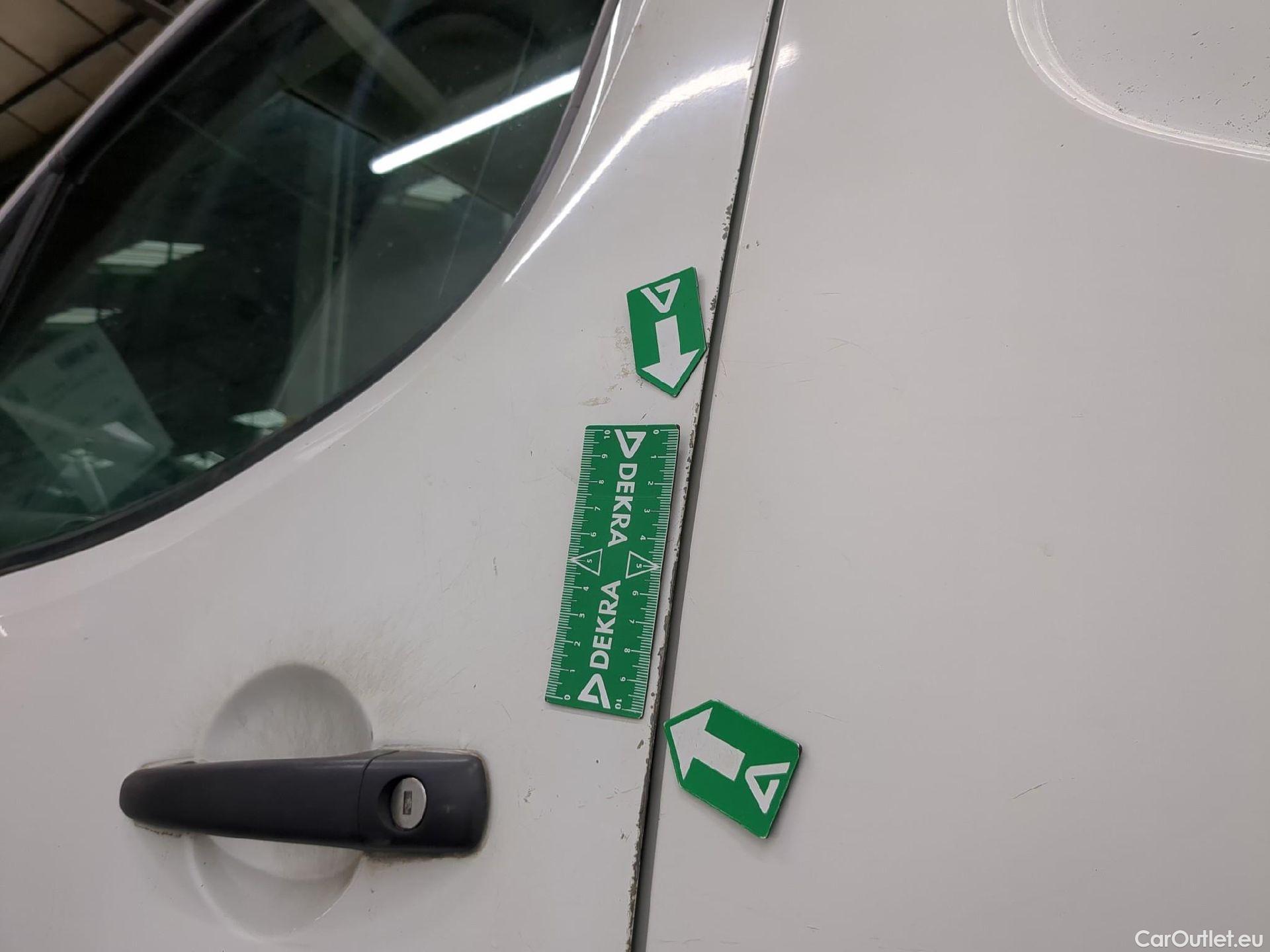  Citroen  Berlingo  Fourgon Club L1 (Court) 1.6 BlueHDi 100CV BVM5 E6 #44