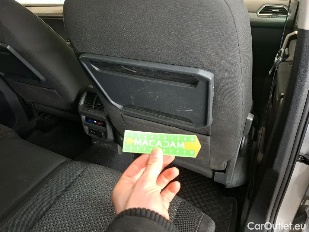  Volkswagen  Tiguan VOLKSWAGEN  Allspace / 2017 / 5P / SUV 2.0 TDI 150 DSG7 Confortline Business #21