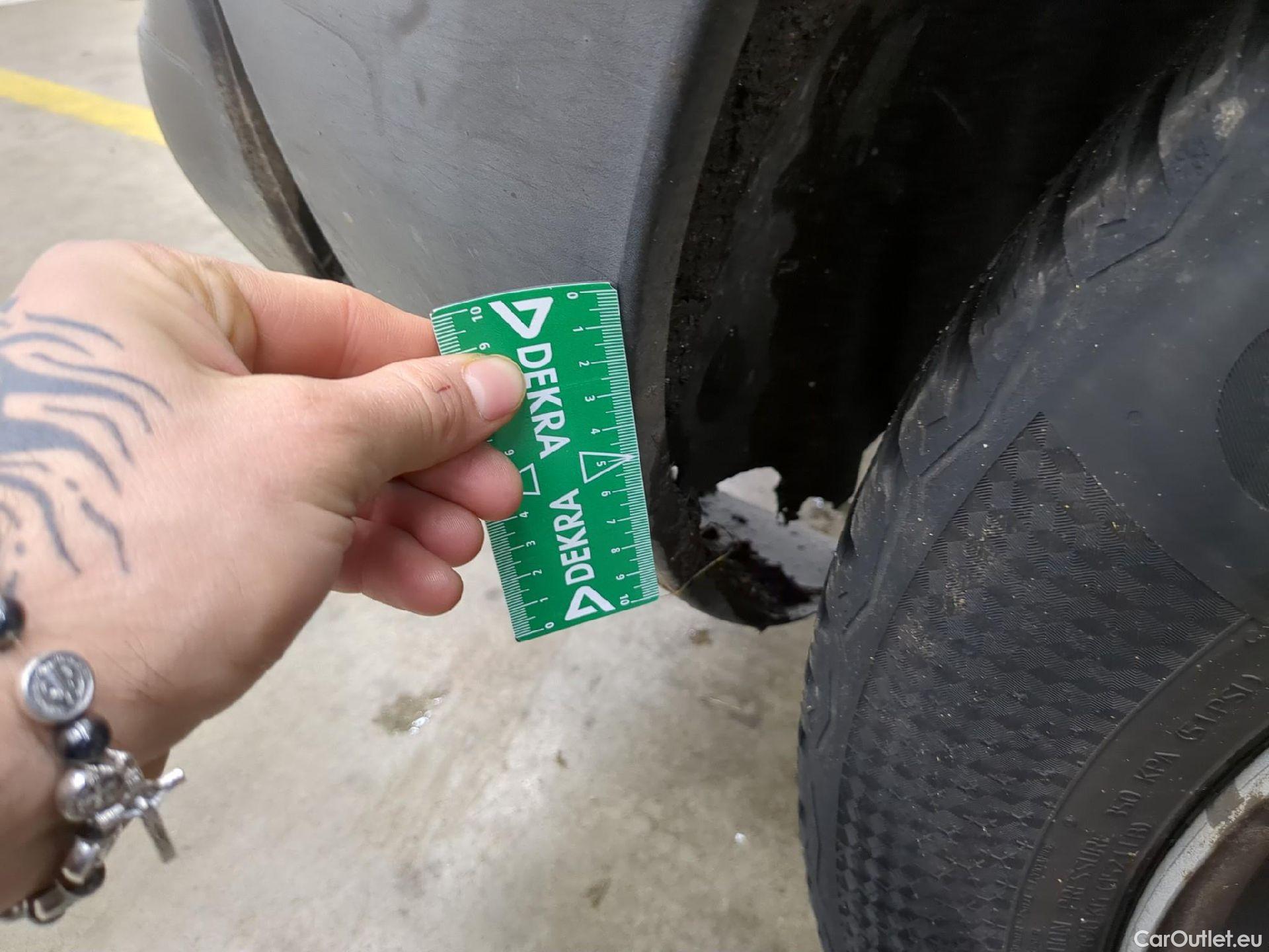  Citroen  Berlingo  Fourgon Club L1 (Court) 1.6 BlueHDi 100CV BVM5 E6 #17