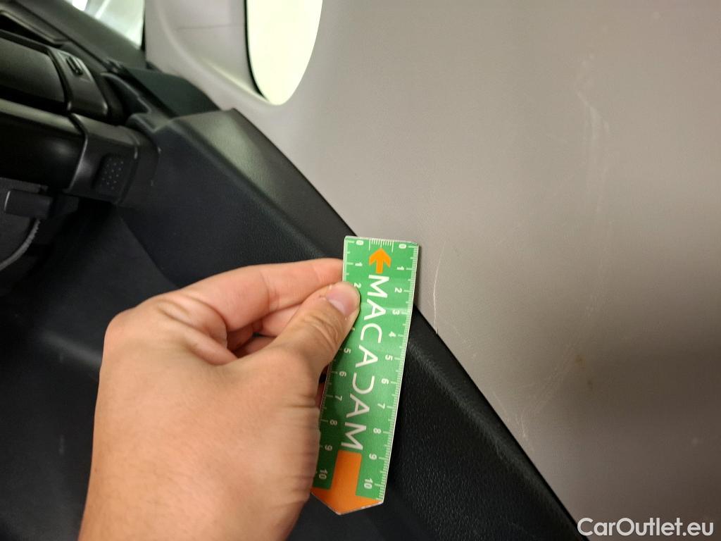  Toyota  RAV4 TOYOTA  Hybride / 2018 / 5P / SUV Hybride AWD Dynamic Business Beyond Zero #18