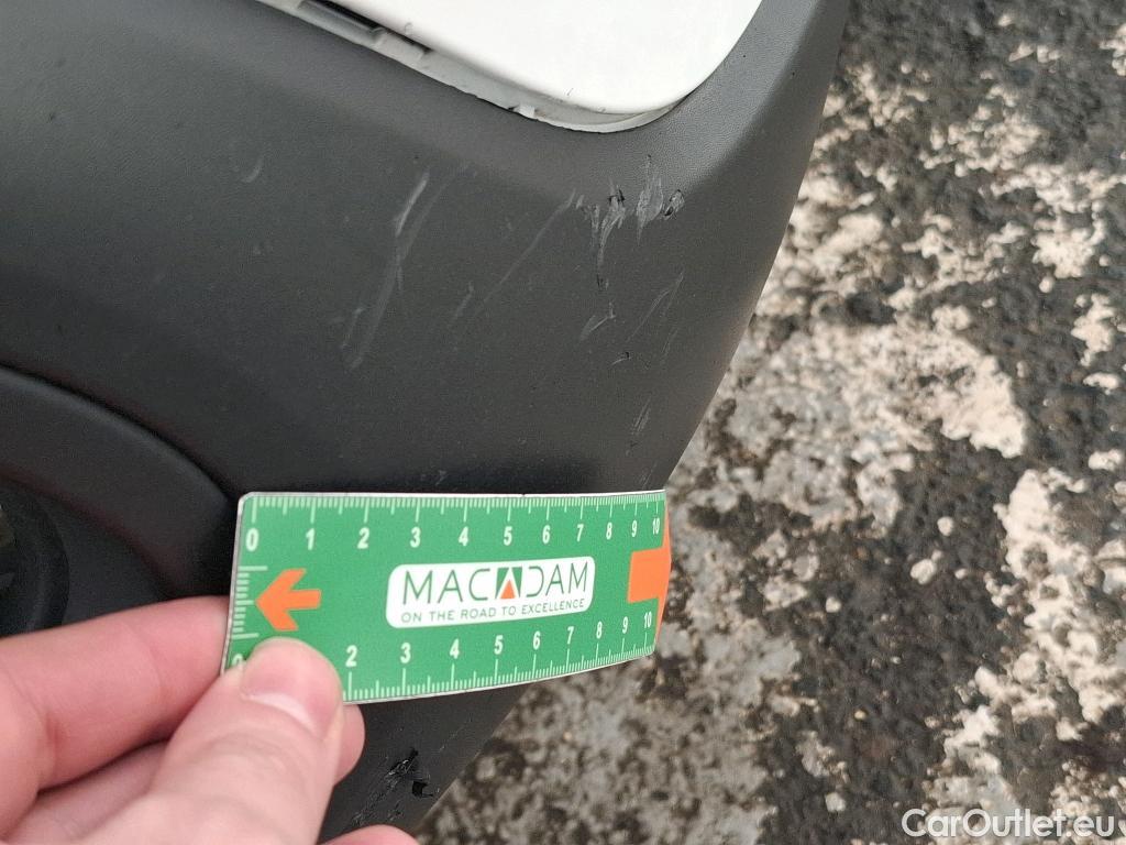  Citroen  C3 CITROEN  Société VU 5p Berline BlueHDi 100  BVM Feel #9