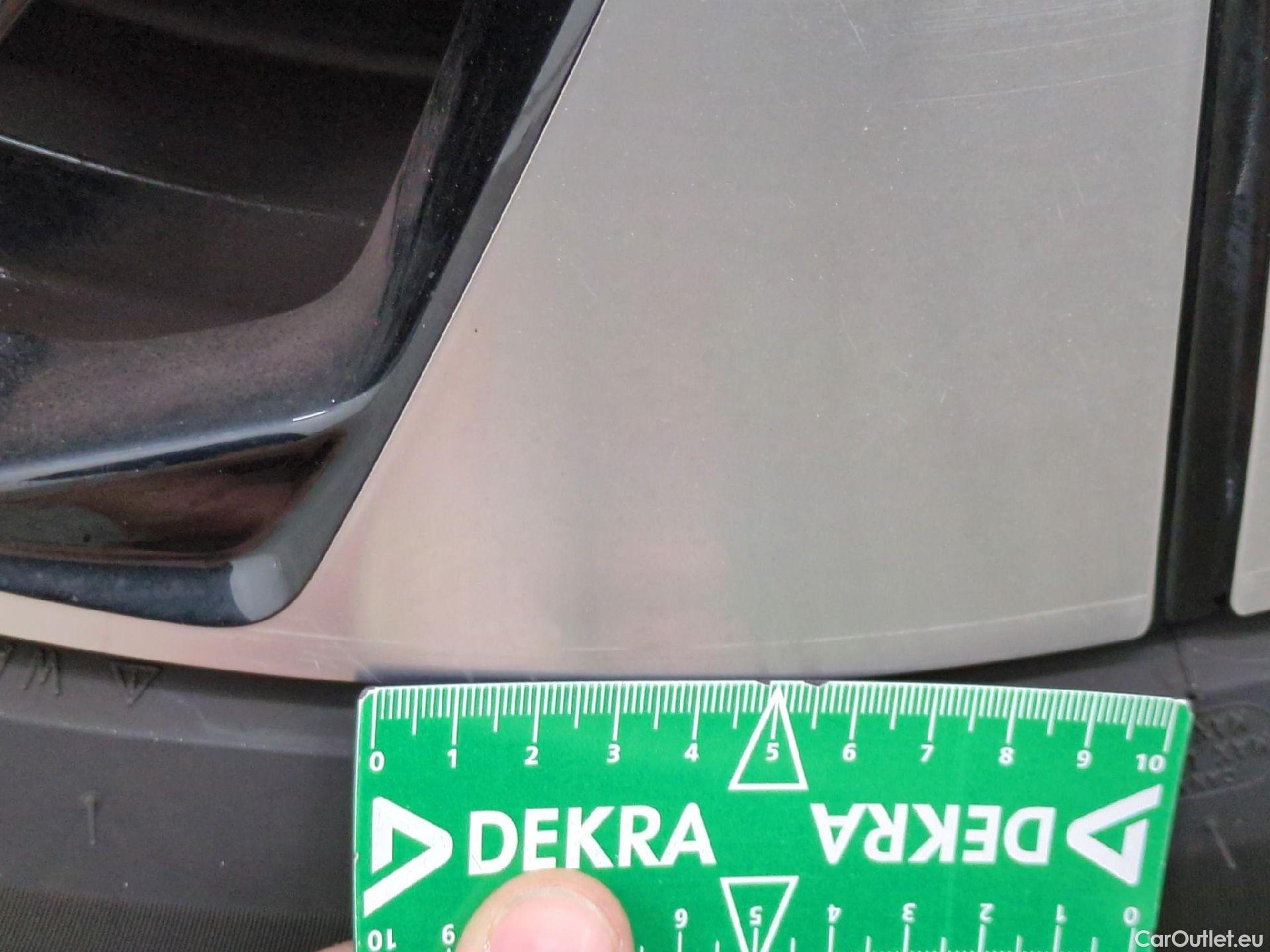  Volvo  XC 40 VOLVO XC40 / 2022 / 5P / SUV Recharge T5 262 DCT7 Plus #9