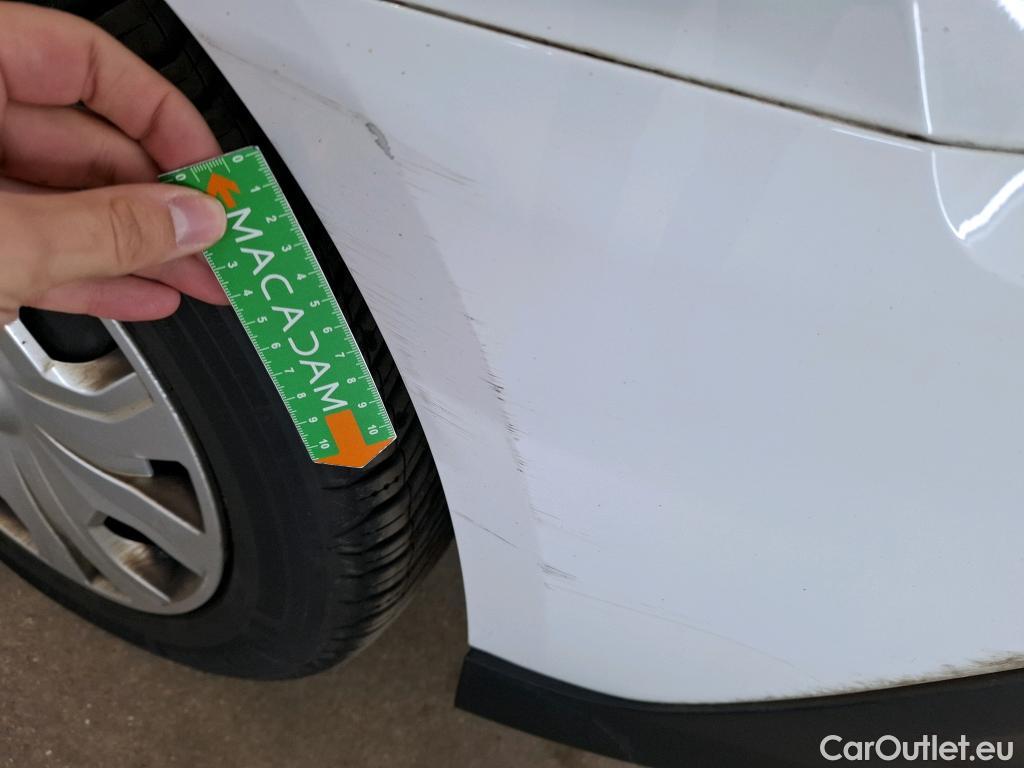  Ford  Transit Connect FORD  VU 4p Fourgonnette 1.5 EcoBlue 100 L1 TREND BUS NAV #18