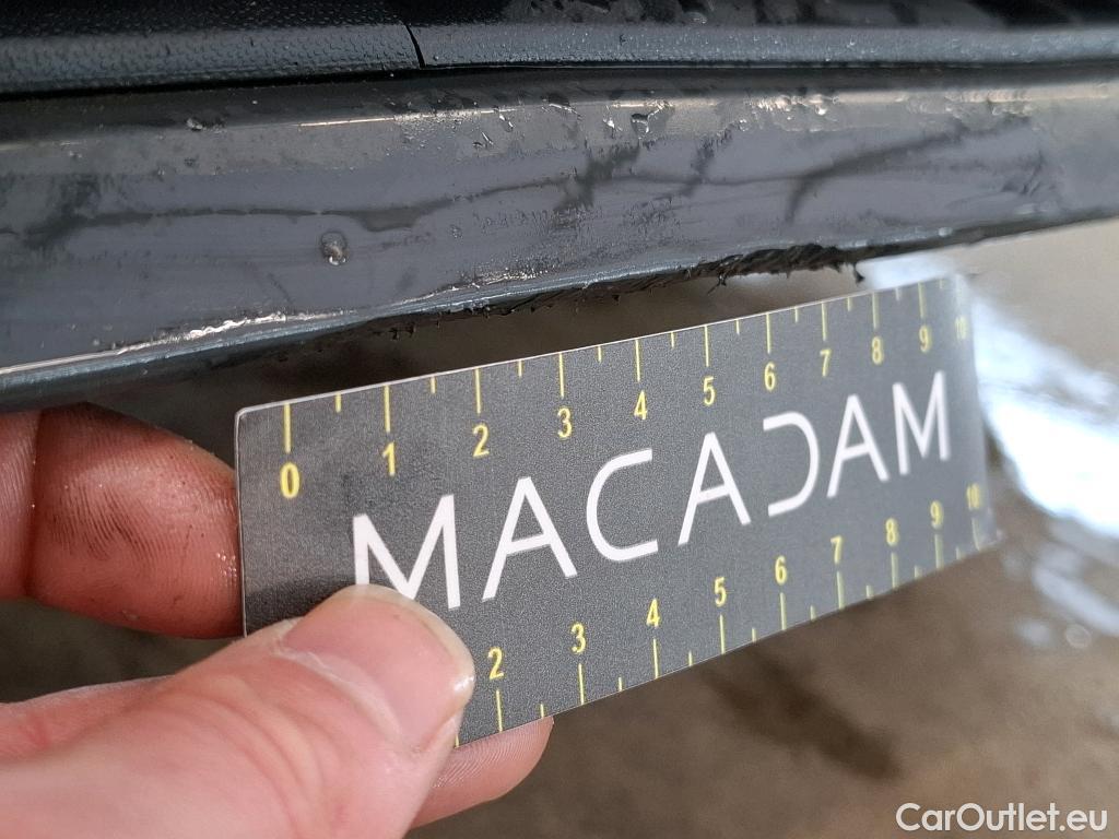  Volkswagen  Golf  VOLKSWAGEN / 2020 / 5P / Berline 2.0 TDI SCR 115 DSG7 Life Busi #3