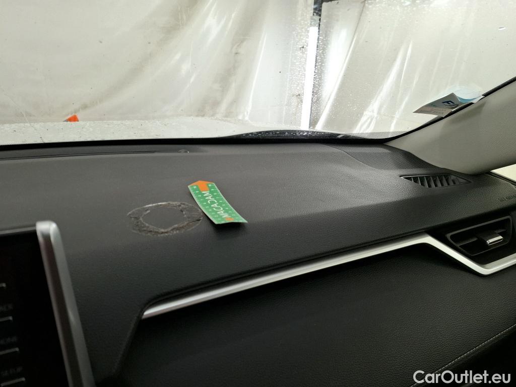  Toyota  RAV4 TOYOTA  Hybride / 2018 / 5P / SUV Hybride AWD Dynamic Business Beyond Zero #31