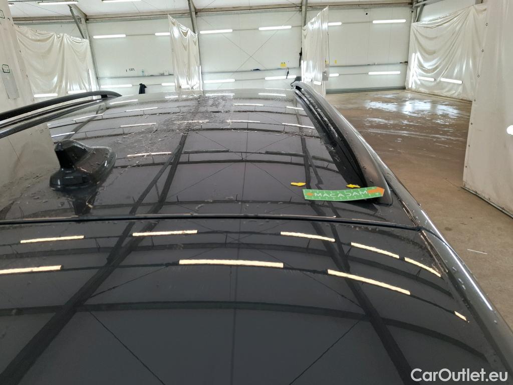  Volkswagen  Golf  VOLKSWAGEN SW / 2020 / 5P / Break 2.0 TDI SCR 150 DSG7 Life Business #1