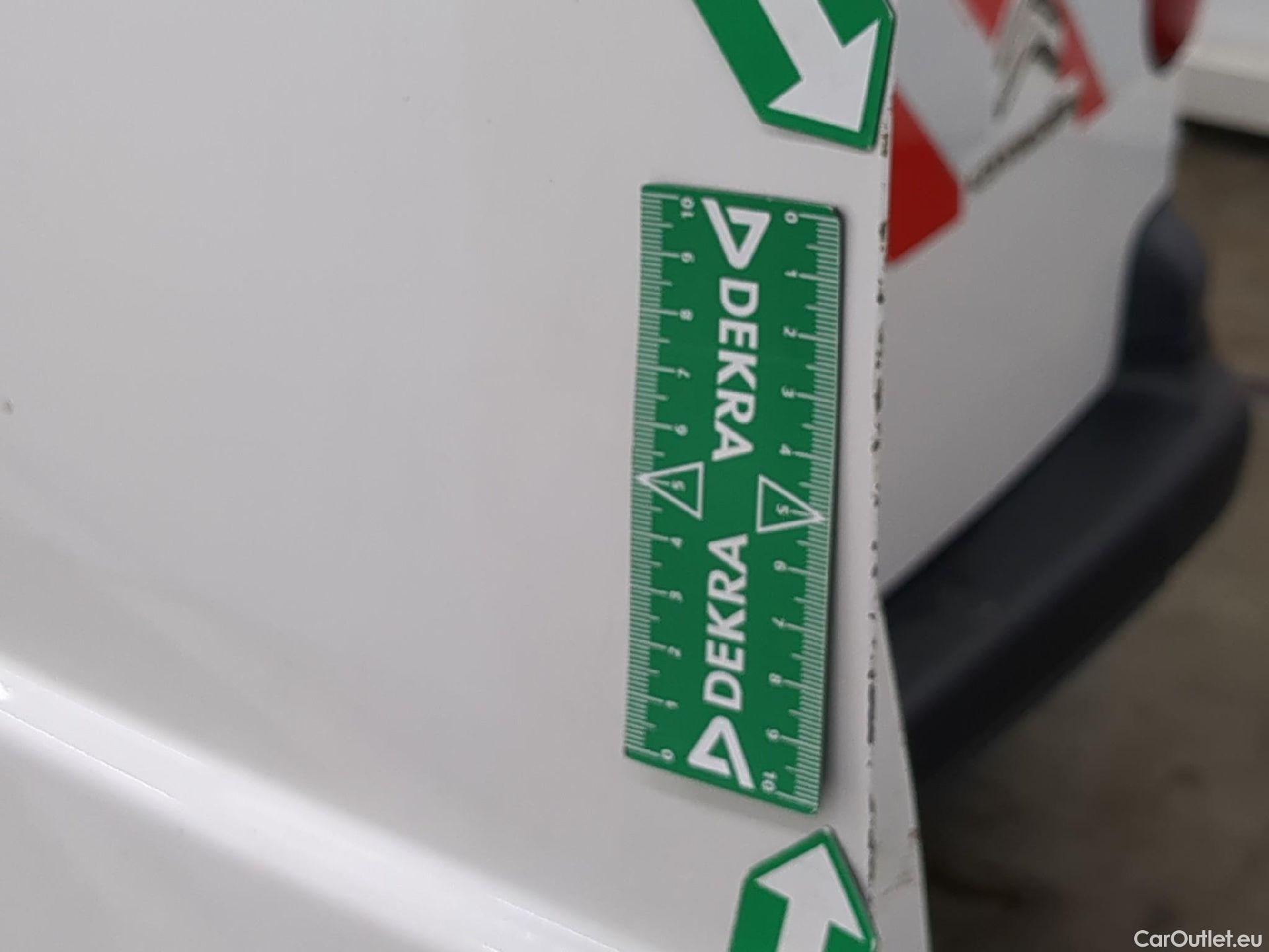  Citroen  Berlingo  Fourgon Club L1 (Court) 1.6 BlueHDi 100CV BVM5 E6 #48