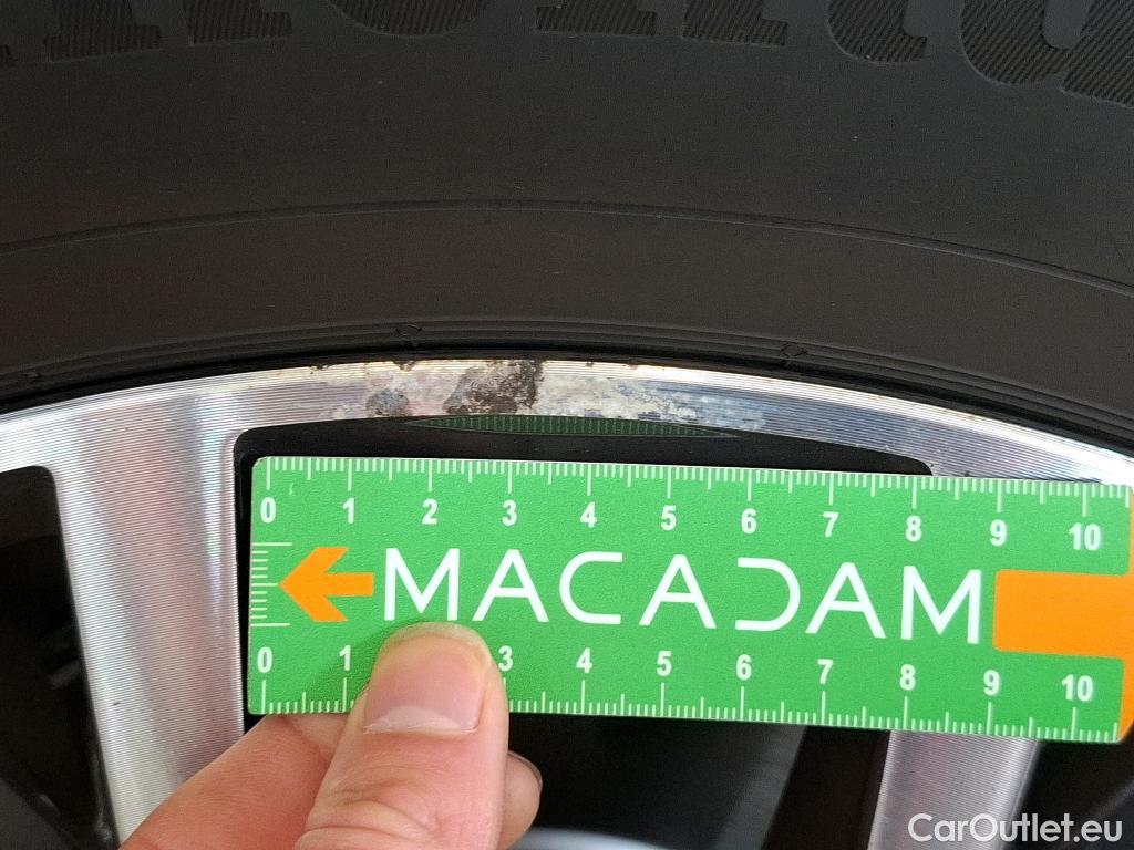  Volkswagen  Tiguan VOLKSWAGEN  Allspace / 2017 / 5P / SUV 2.0 TDI 150 DSG7 Confortline Business #16