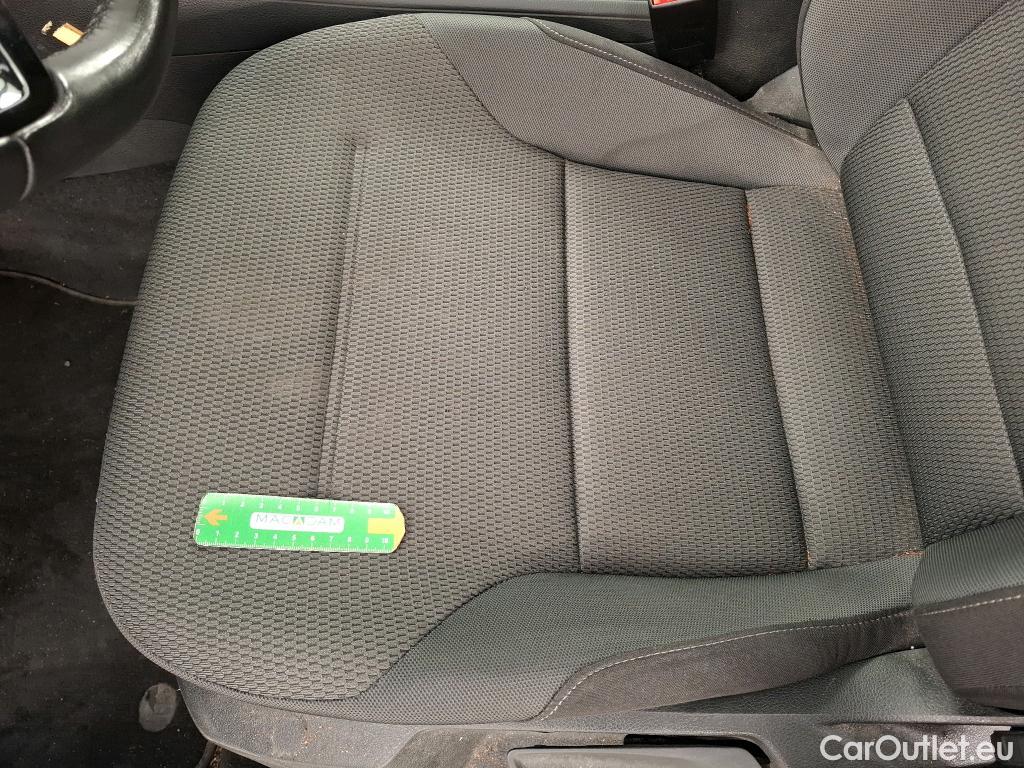  Volkswagen  Golf  VII Berline Confortline Business BMT 1.6 TDI 115CV BVA7 E6 #39