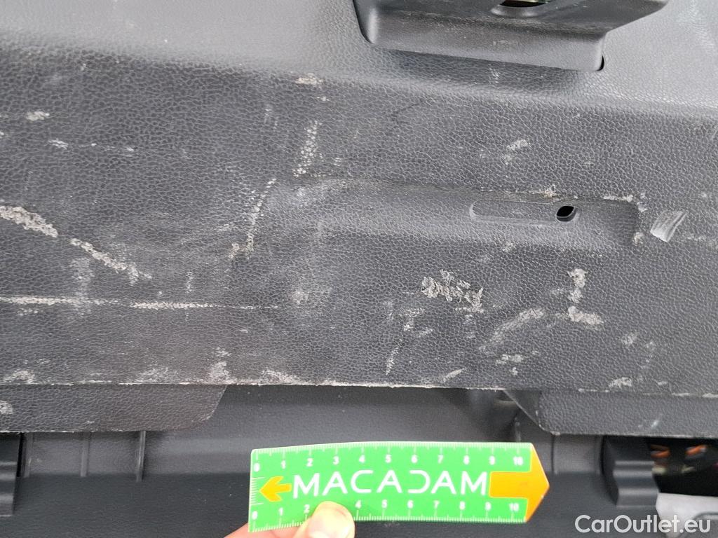  Volkswagen  Golf  VOLKSWAGEN SW / 2020 / 5P / Break 2.0 TDI SCR 150 DSG7 Life Business #27