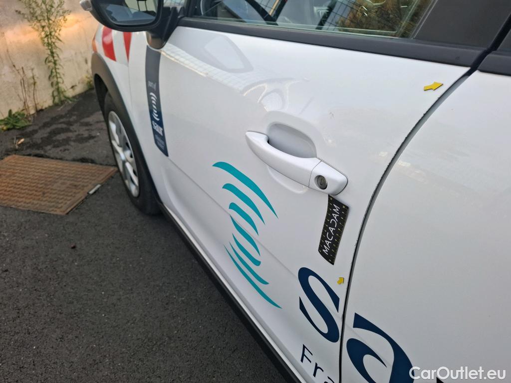  Citroen  C3  Société Feel 1.5 BlueHDI 100CV BVM5 E6dT #1