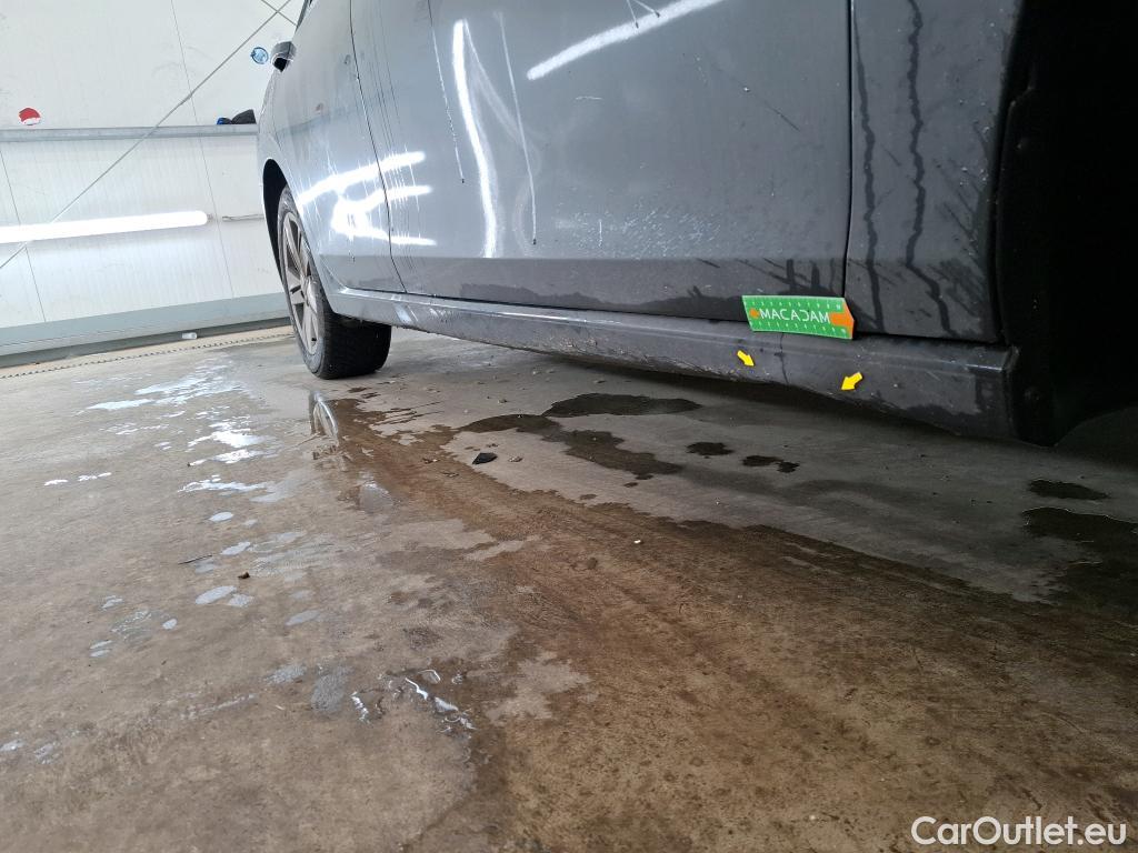  Volkswagen  Golf  VOLKSWAGEN SW / 2020 / 5P / Break 2.0 TDI SCR 150 DSG7 Life Business #9