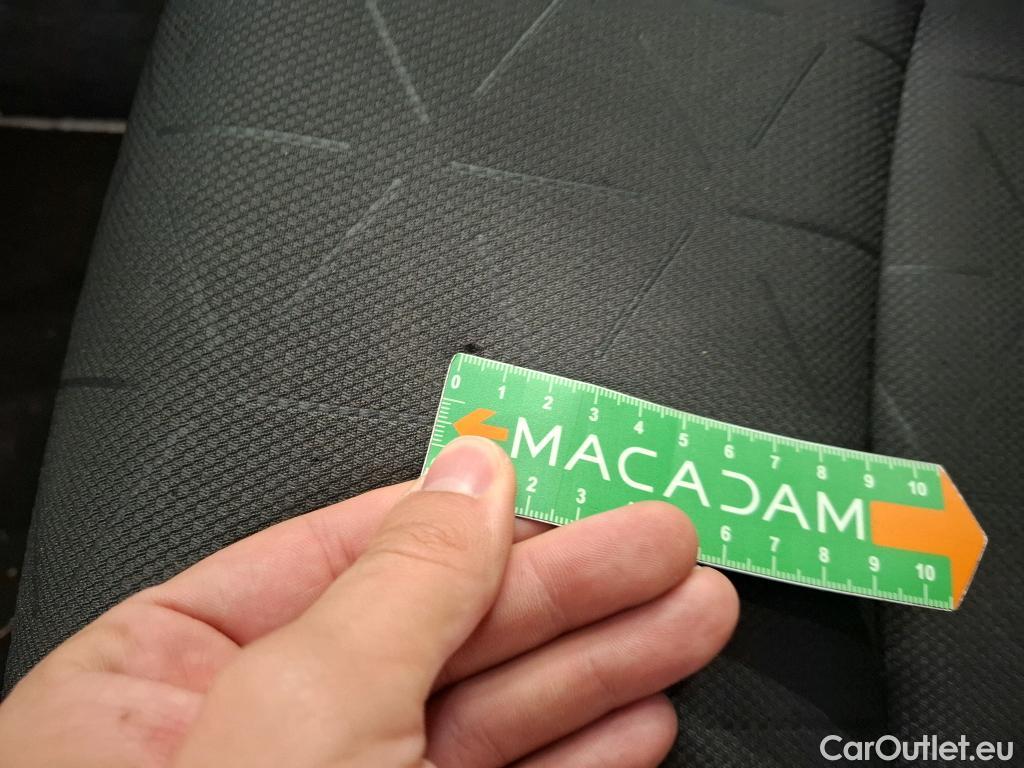  Toyota  RAV4 TOYOTA  Hybride / 2018 / 5P / SUV Hybride AWD Dynamic Business Beyond Zero #6