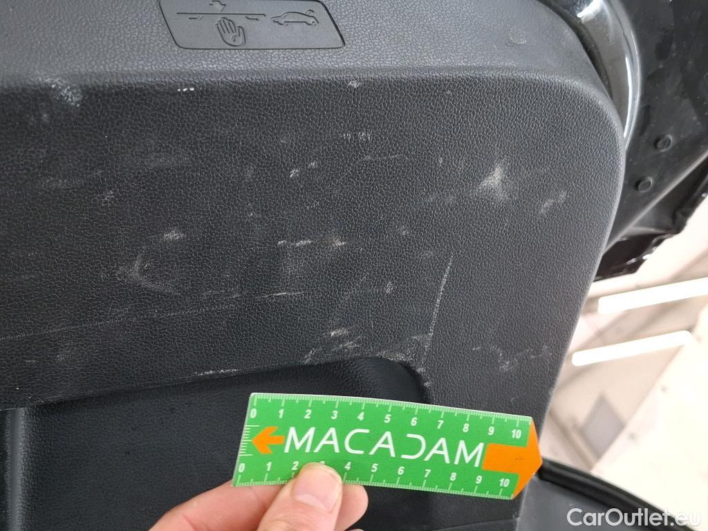  Volkswagen  Golf  VOLKSWAGEN SW / 2020 / 5P / Break 2.0 TDI SCR 150 DSG7 Life Business #29