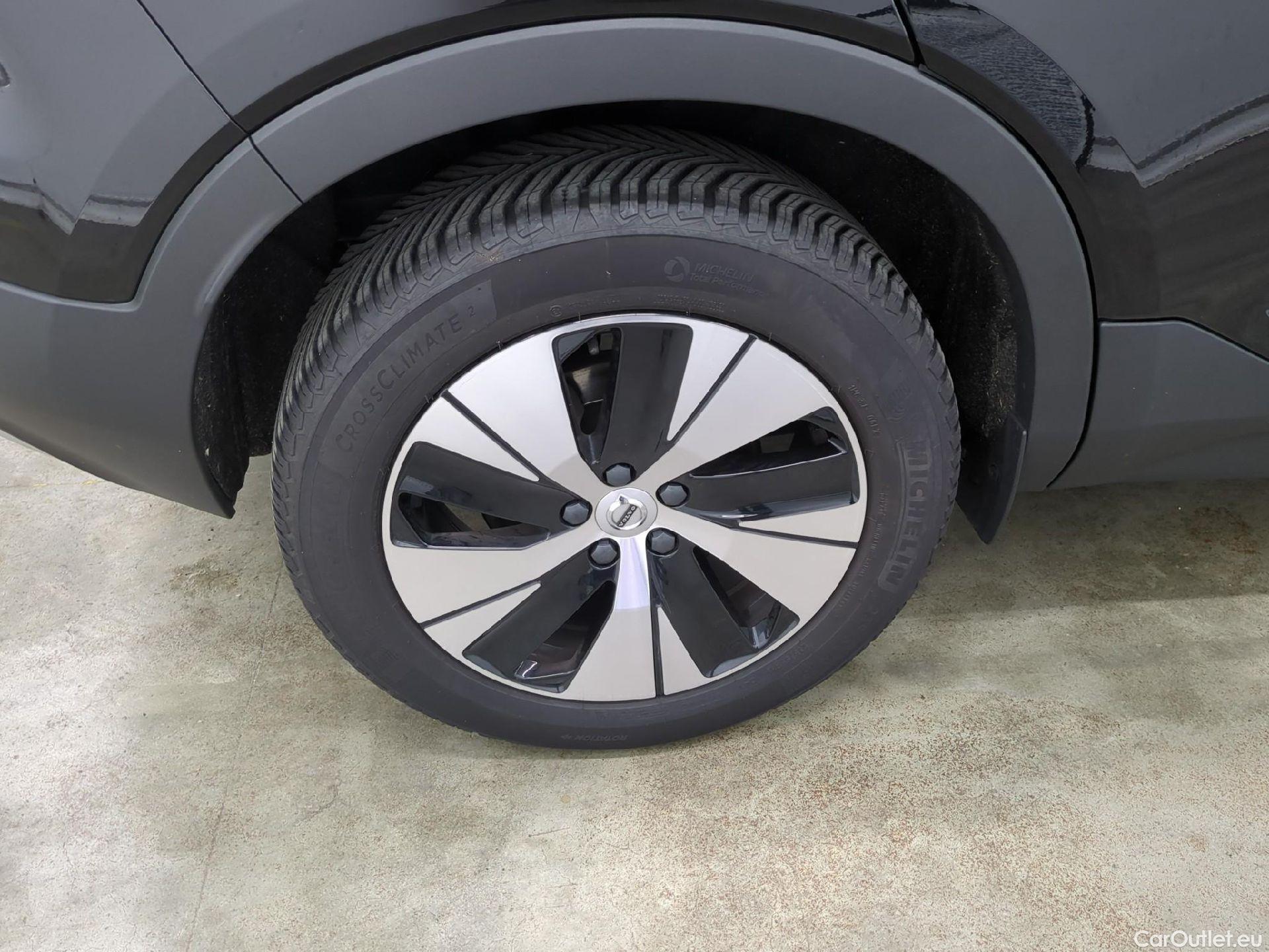  Volvo  XC 40 VOLVO XC40 / 2022 / 5P / SUV Recharge T5 262 DCT7 Plus #11