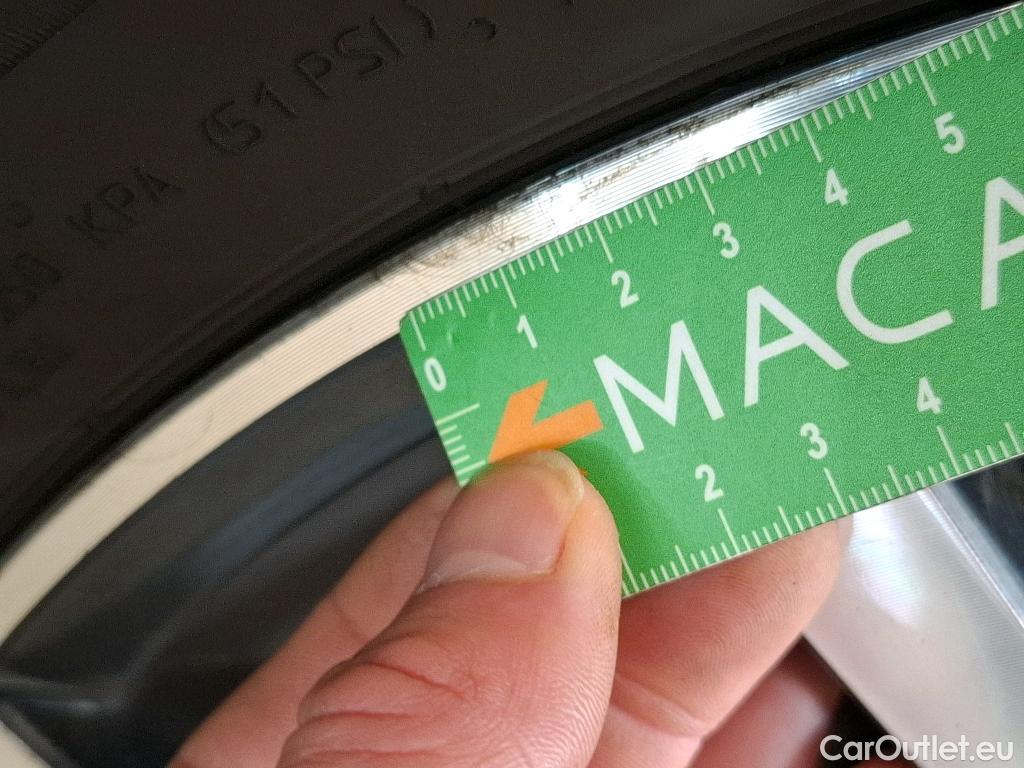  Volkswagen  Tiguan VOLKSWAGEN  Allspace / 2017 / 5P / SUV 2.0 TDI 150 DSG7 Confortline Business #20