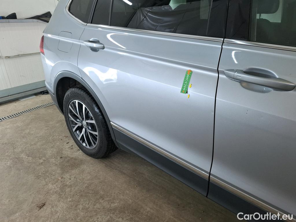  Volkswagen  Tiguan VOLKSWAGEN  Allspace / 2017 / 5P / SUV 2.0 TDI 150 DSG7 Confortline Business #33