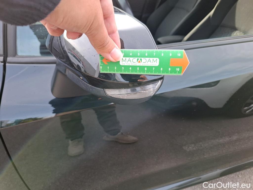  Toyota  Corolla TOYOTA  Touring Sports / 2018 / 5P / Break Hybride 122h Dynamic Business Stage Acad #12